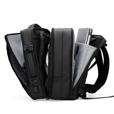 Inside of Mark Ryden Infinity XL Rain usb charging business / travel backpack. 